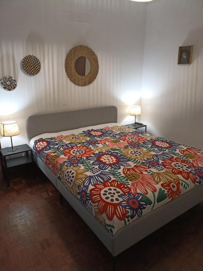 Hostel Vilarade ปอร์ติเมา ภายนอก รูปภาพ